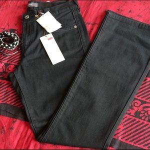 Levi’s 515 Mid Rise Bootcut Jeans Size 4M/27